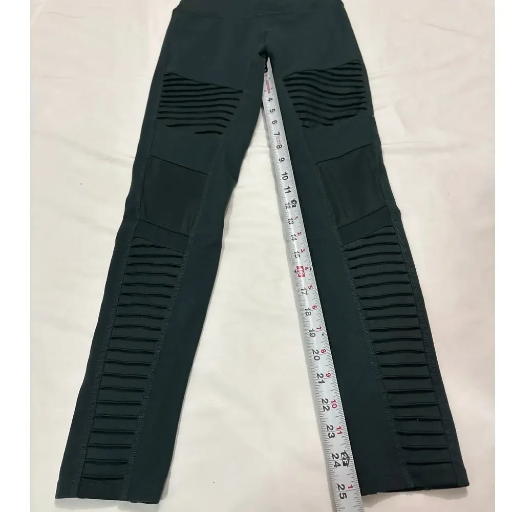 Alo Yoga Women’s XS Moto Leggings Gym Athleisure Stretchy Travel Gorpcore